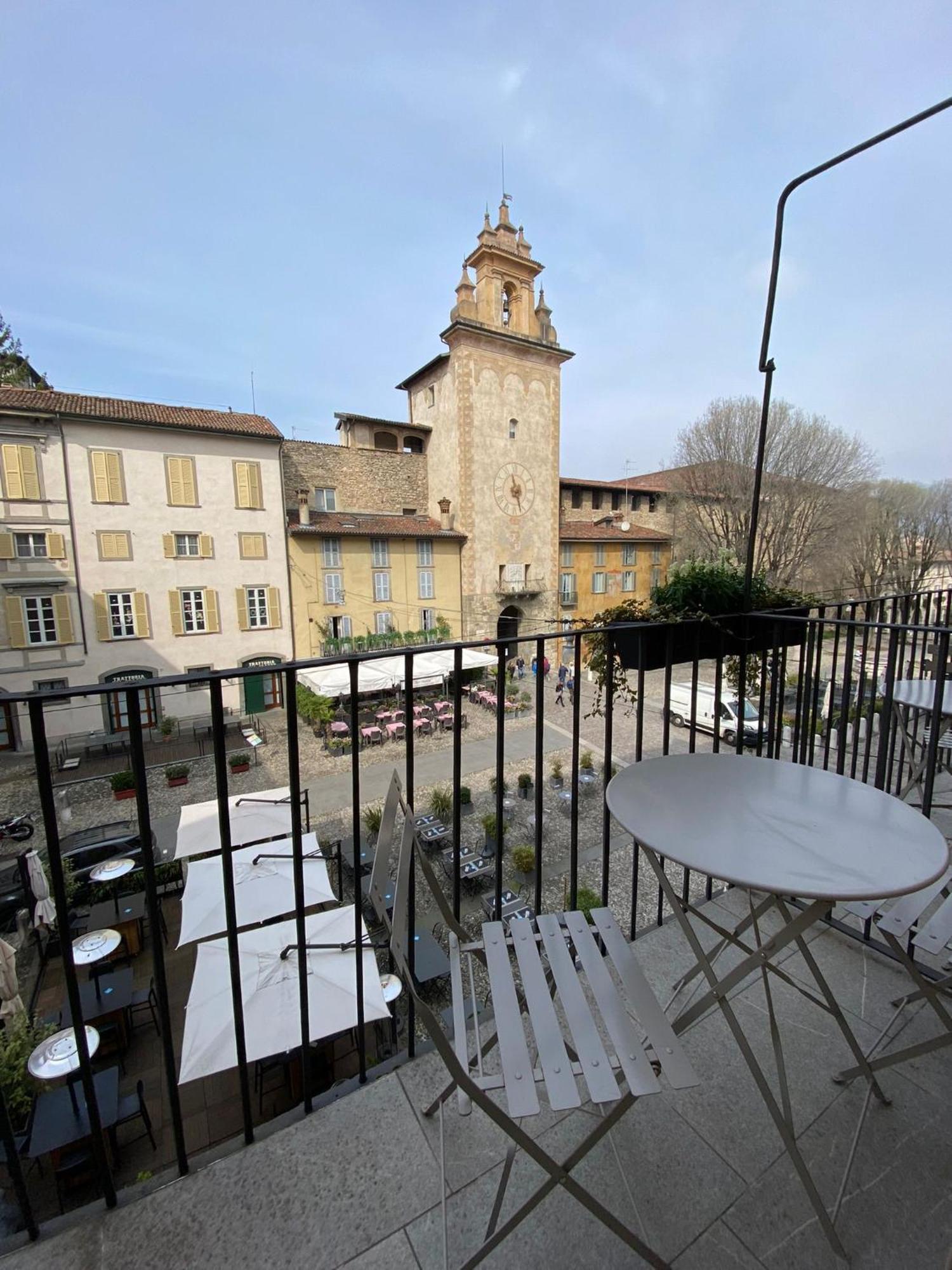 Piazza Mascheroni Home بيرغامو المظهر الخارجي الصورة